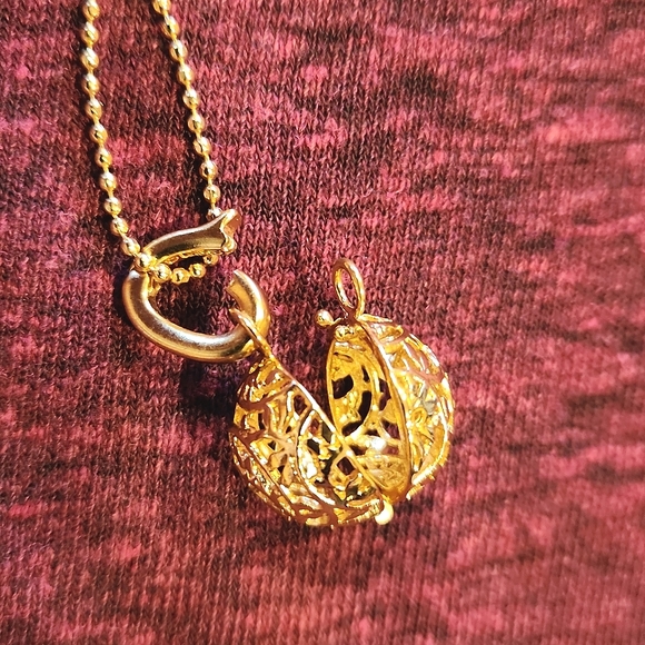 Diffuser necklace - Picture 5 of 7